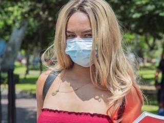 Секс на улице приставание видео бесплатно